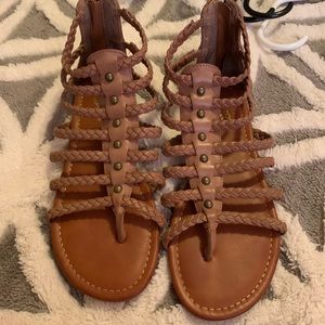 BROWN SANDALS Size 5.5